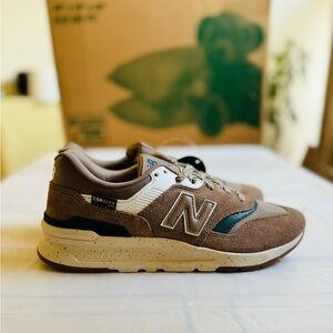 New Balance 997H mushroom brown new in original box